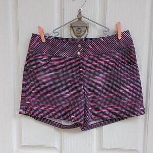 SLAZENGER Striped Women's Golf Shorts Sz 6